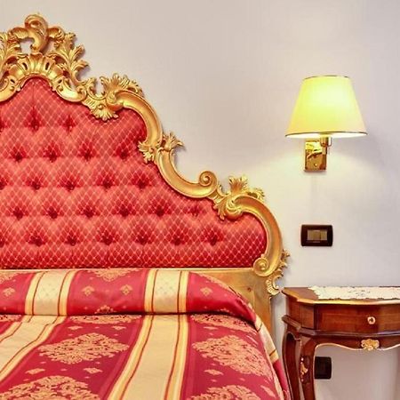 Heart Of Biennale Apartment Venice Ngoại thất bức ảnh