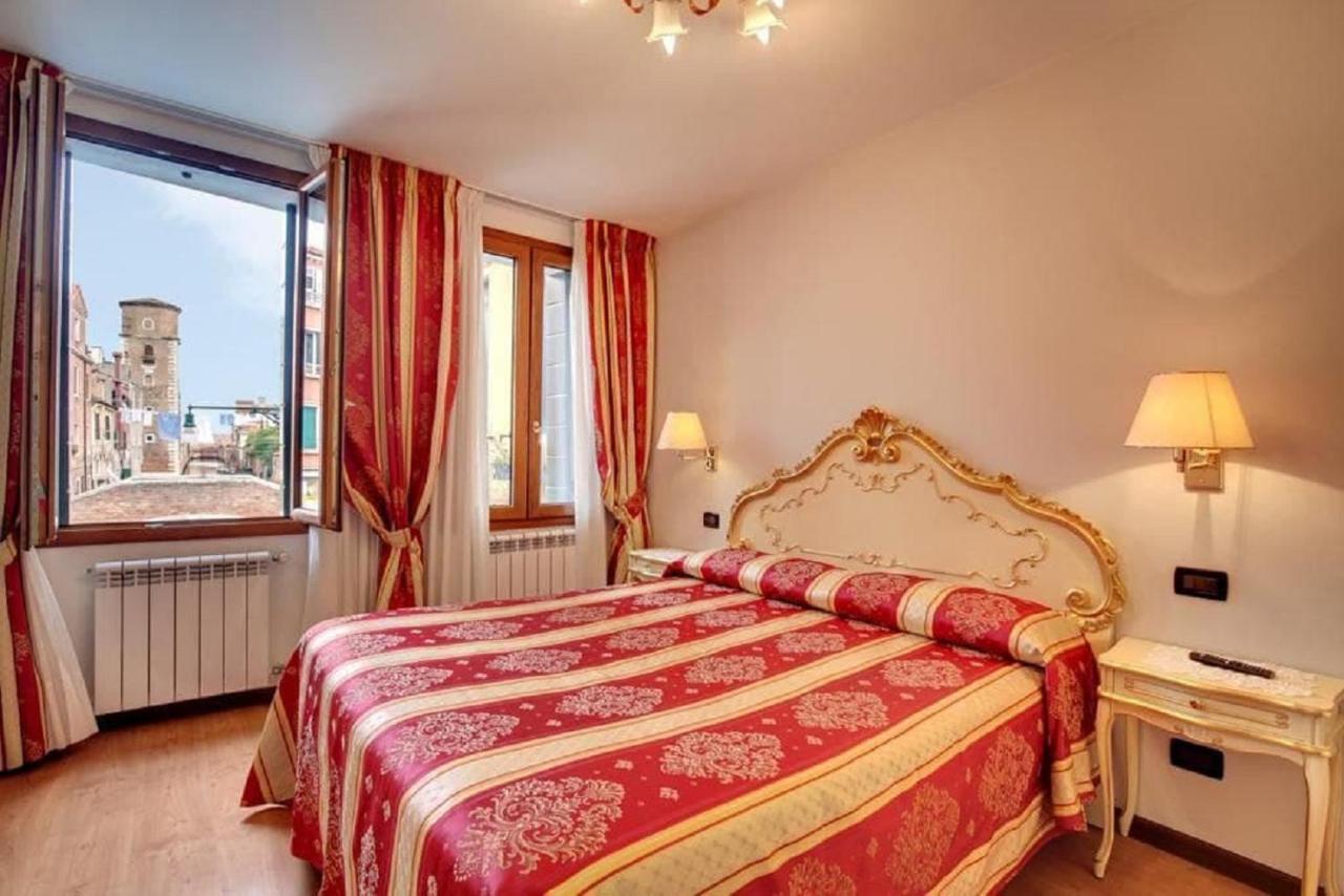 Heart Of Biennale Apartment Venice Ngoại thất bức ảnh