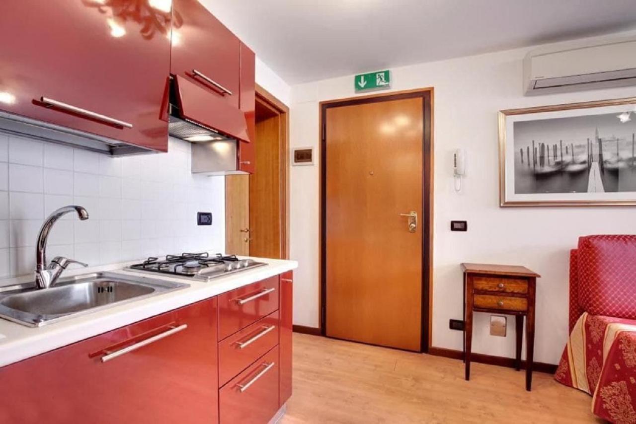 Heart Of Biennale Apartment Venice Ngoại thất bức ảnh