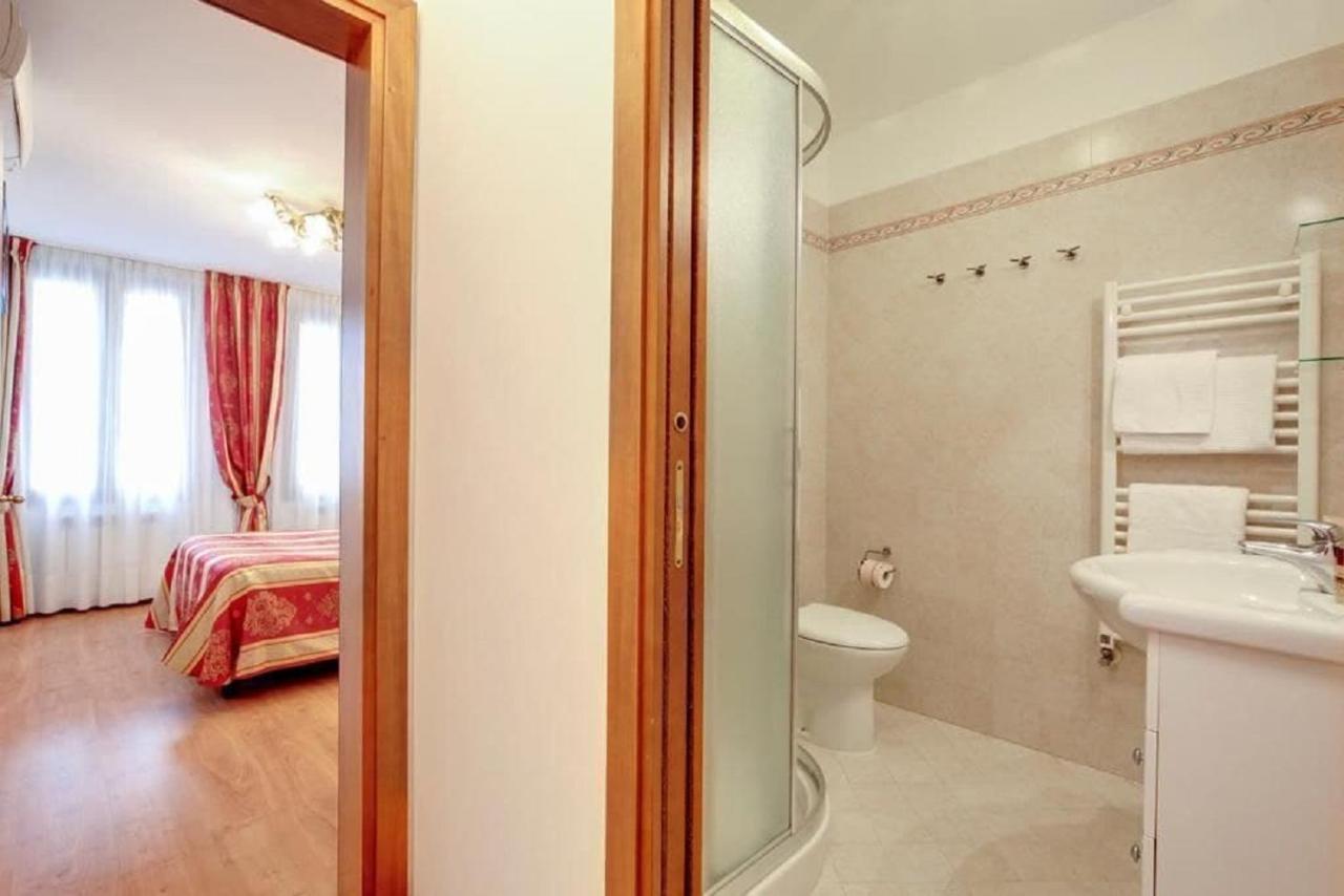 Heart Of Biennale Apartment Venice Ngoại thất bức ảnh